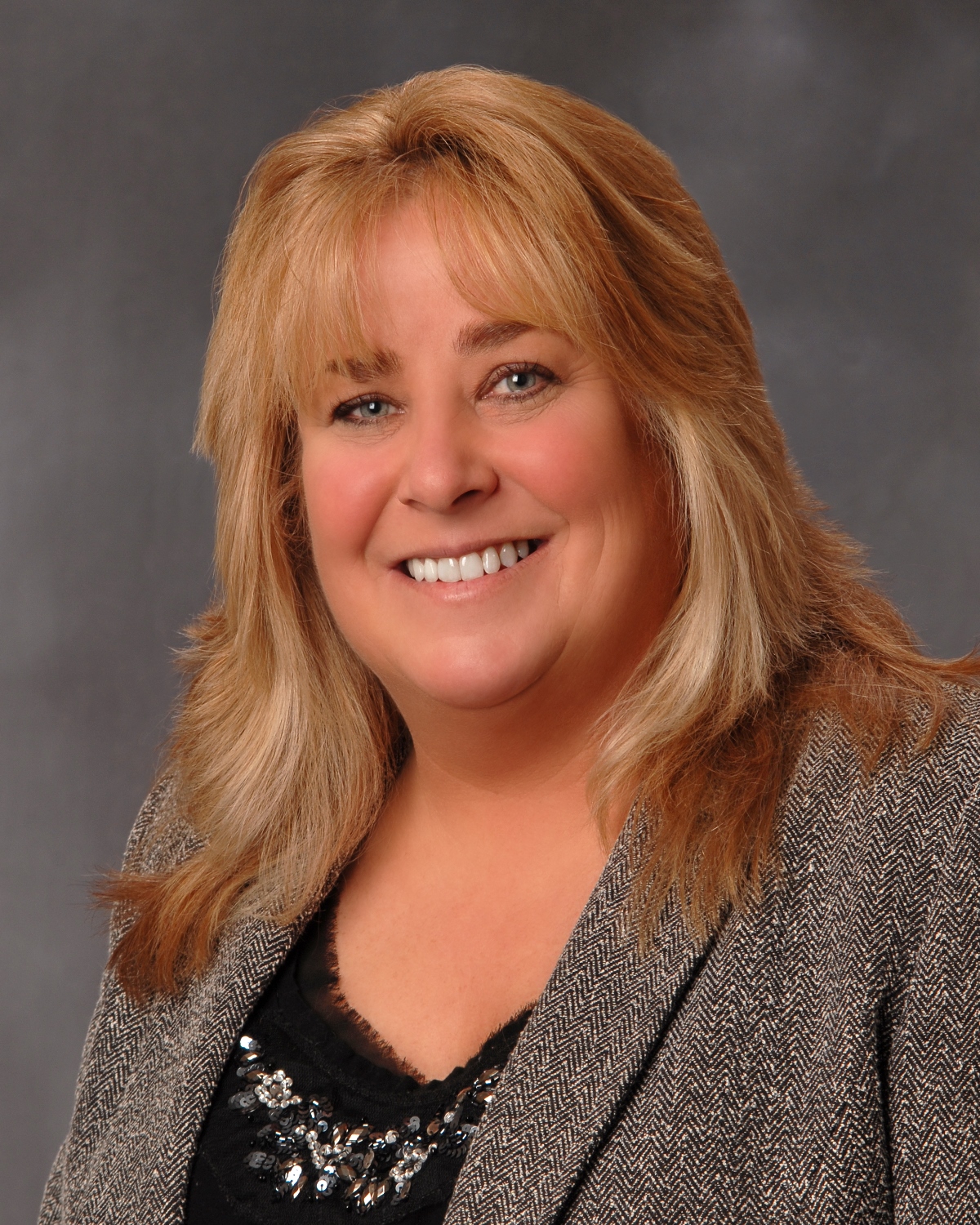  Jenifer  Williams Promoted to Mortgage Loan Originator 